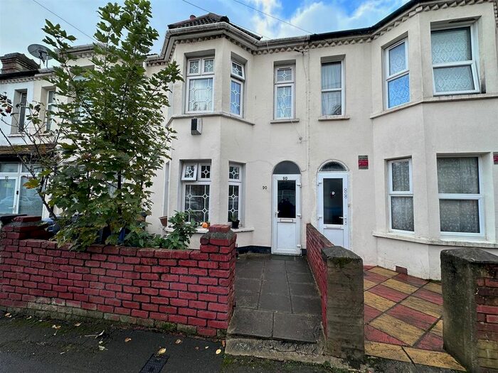 3 Bedroom Terraced House To Rent In Hammond Road, Southall, UB2
