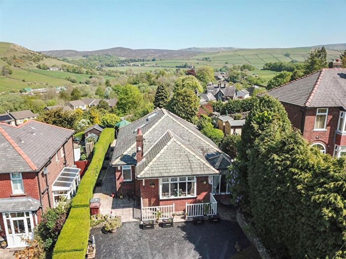 3 Bedroom Bungalow For Sale In Moorland Road, Birch Vale, High Peak, SK22