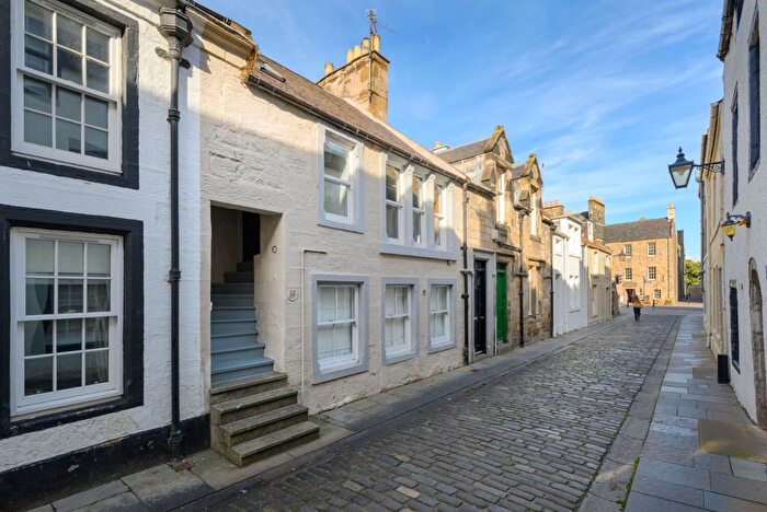 2 Bedroom Flat For Sale In College Street, St. Andrews, Fife, KY16