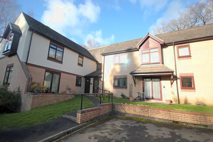 2 Bedroom Flat For Sale In Maidens Croft, Hexham, NE46