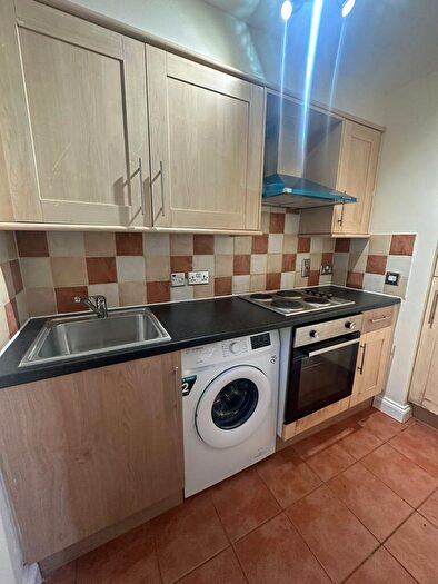 1 Bedroom Flat To Rent In , Mill Gardens, - Mill Street, Luton, LU1