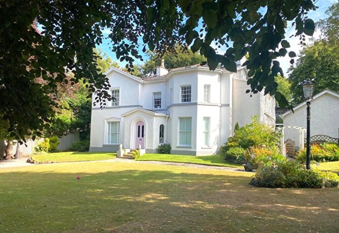 7 Bedroom Detached House For Sale In Poplar Road, Oxton, CH43