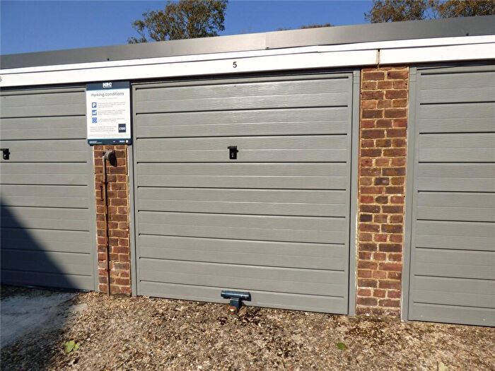 Terraced House To Rent In Fitzalan Road, BN17