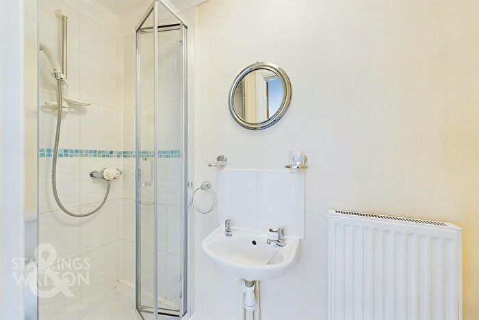 2 Bedroom Apartment To Rent In Norwich Road, Hethersett, Norwich, NR9