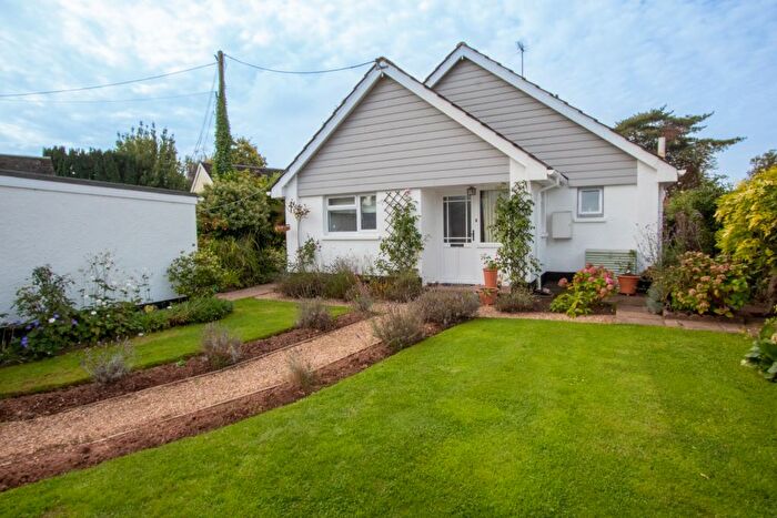 2 Bedroom Bungalow For Sale In Coopers Dray, Whimple, EX5
