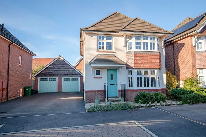 4 Bedroom Detached House For Sale In Briggs Road, Frenchay, Bristol, BS16