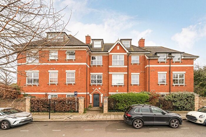 1 Bedroom Flat For Sale In Daysbrook Road, Streatham Hill, SW2