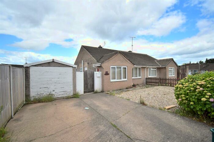 3 Bedroom Bungalow To Rent In Tintern Road, Tuffley, GL4