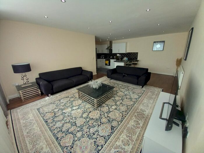 2 Bedroom Flat To Rent In Medway Street, Maidstone, ME14