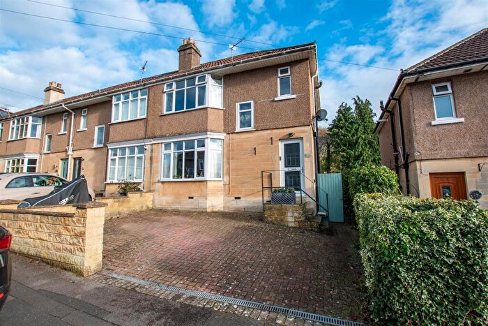 3 Bedroom End Of Terrace House For Sale In Brookfield Park, Bath, BA1