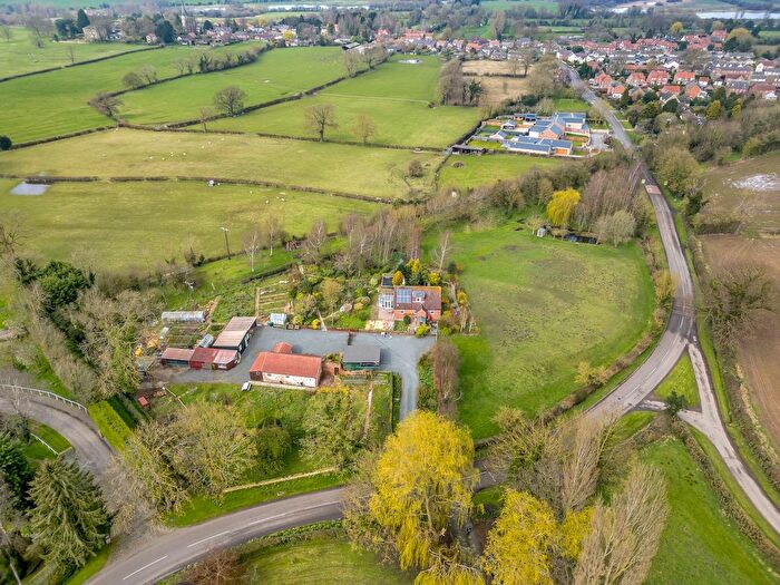 3 Bedroom Detached House For Sale In Arkendale Road, Staveley, HG5