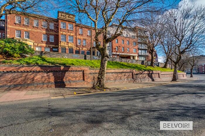 1 Bedroom Apartment For Sale In Arthur Place, City Centre, Birmingham, B1