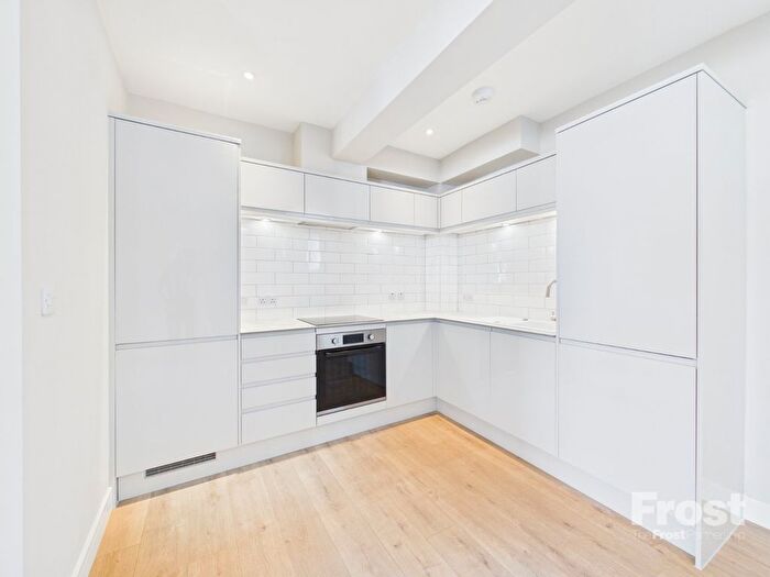 1 Bedroom Flat To Rent In The Courtyard, A High Street, Burnham, SL1