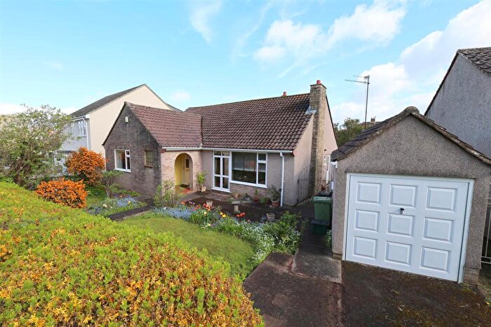 3 Bedroom Detached Bungalow For Sale In Leap Valley Crescent, Bristol, BS16
