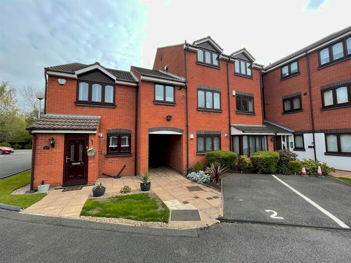 Houses for sale & to rent in B76 1EN, Ashford Drive, Sutton New Hall