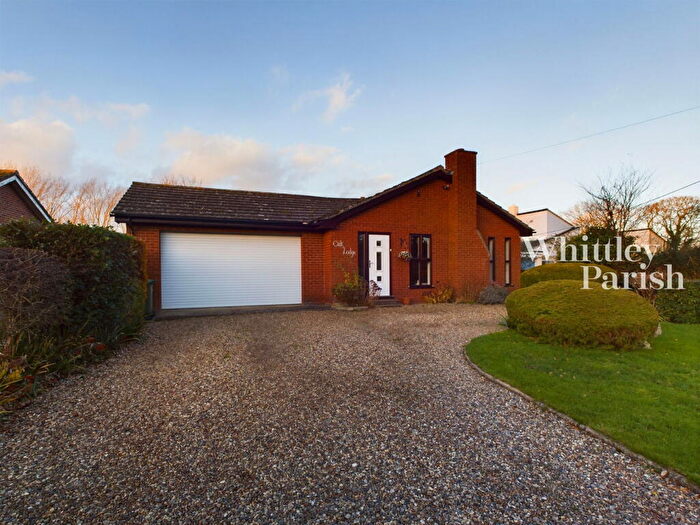 3 Bedroom Detached Bungalow For Sale In Snow Street, Roydon, Diss, IP22