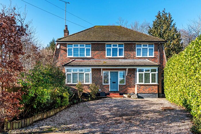 4 Bedroom Detached House For Sale In Meadowbrook, Oxted, Surrey, RH8