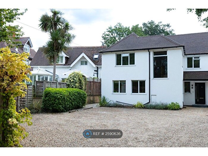 4 Bedroom Semi-Detached House To Rent In Park Road, Woking, GU22