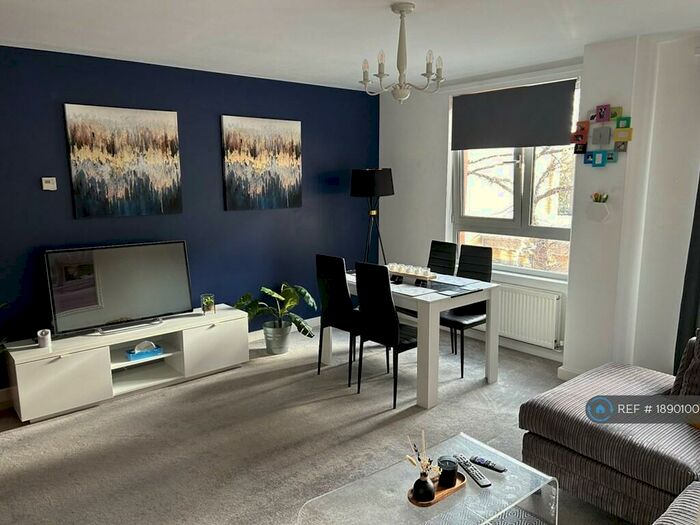 2 Bedroom Flat To Rent In Eden Grove, London, N7