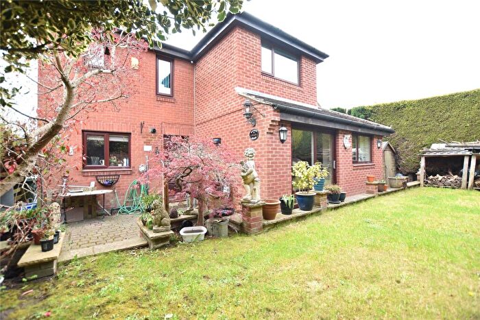 3 Bedroom Detached House For Sale In Hertford Fold, Leeds, West Yorkshire, LS15