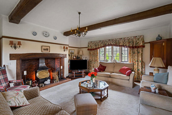 6 Bedroom Detached House For Sale In High Street, Upton St. Leonards, Gloucester, GL4