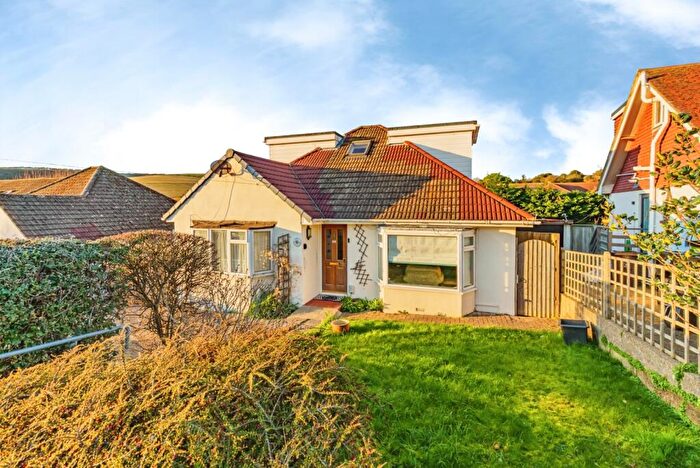 3 Bedroom Detached House For Sale In Westfield Avenue, Saltdean, Brighton, BN2