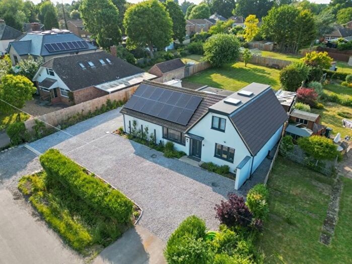 5 Bedroom Detached House For Sale In Swaynes Lane, Cambridge, CB23
