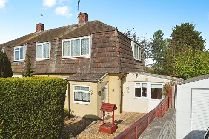4 Bedroom Semi-Detached House For Sale In Conygre Grove, Filton, Bristol, BS34