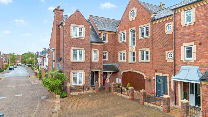 4 Bedroom End Of Terrace House For Sale In Bainbridge Crescent, Great Sankey, WA5