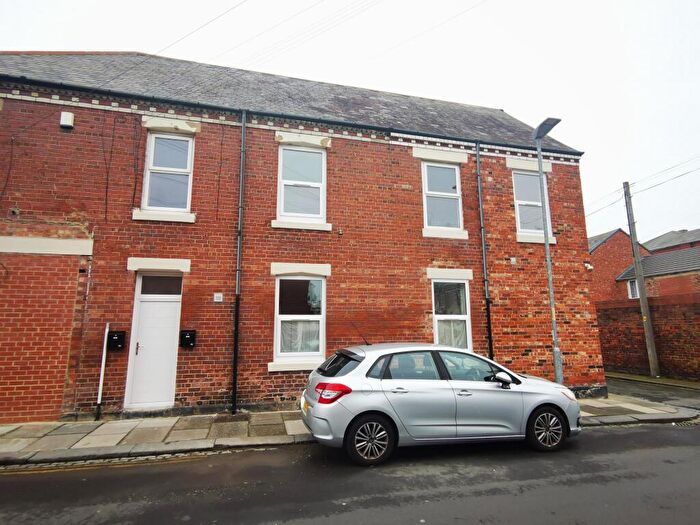 1 Bedroom Flat To Rent In Croft Road, Blyth, NE24
