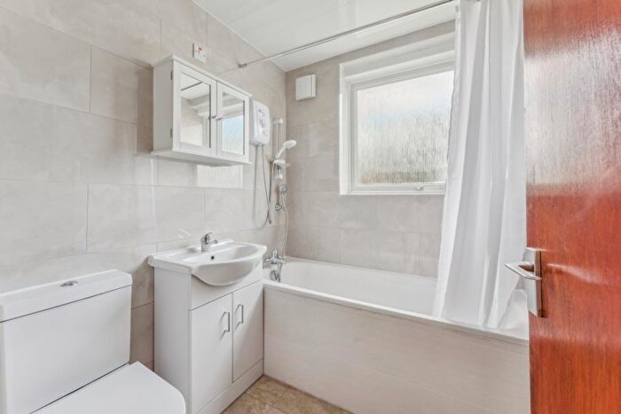 2 Bedroom Apartment To Rent In Hawkesworth Close, HA6