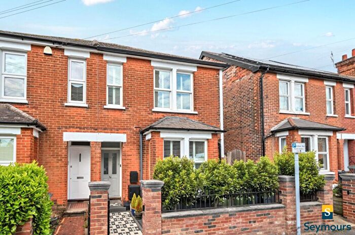 5 Bedroom Semi Detached House For Sale In Leas Road, Guildford, Surrey, GU1