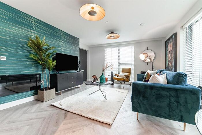 1 Bedroom Apartment To Rent In Mulberry House, Castleward Boulevard, Derby, DE1