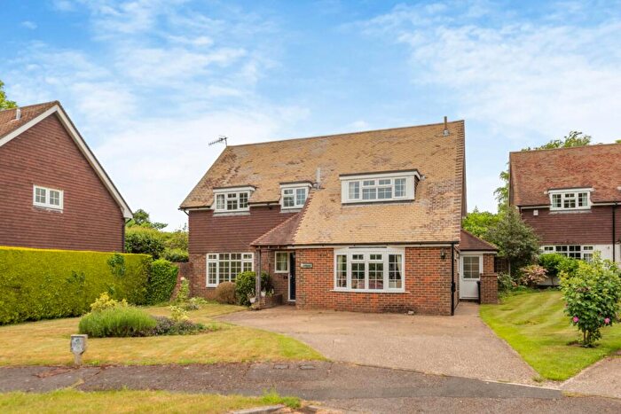 4 Bedroom Detached House For Sale In Old Rectory Gardens, Godalming, Surrey, GU7