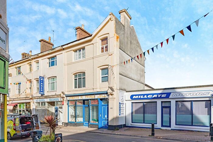 1 Bedroom Flat For Sale In Winner Street, Paignton, Devon, TQ3