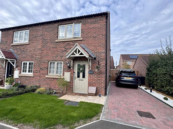 2 Bedroom Semi-Detached House To Rent In Daisy Drive, Sprotbrough, Doncaster, DN5