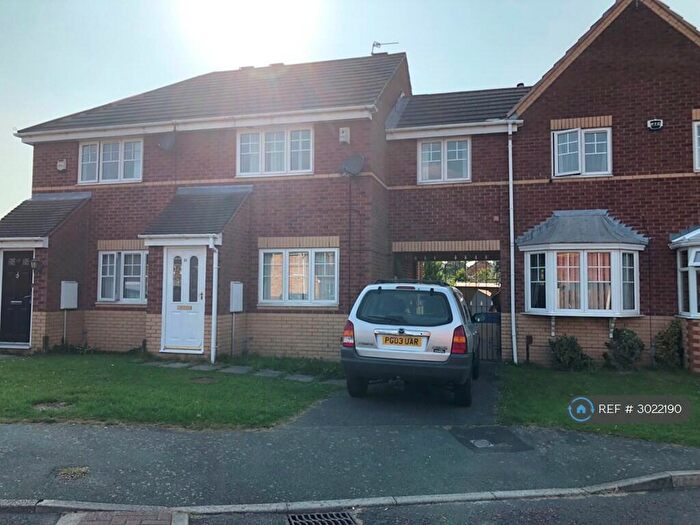 3 Bedroom Semi Detached House To Rent In Gemini Drive, Liverpool, L14