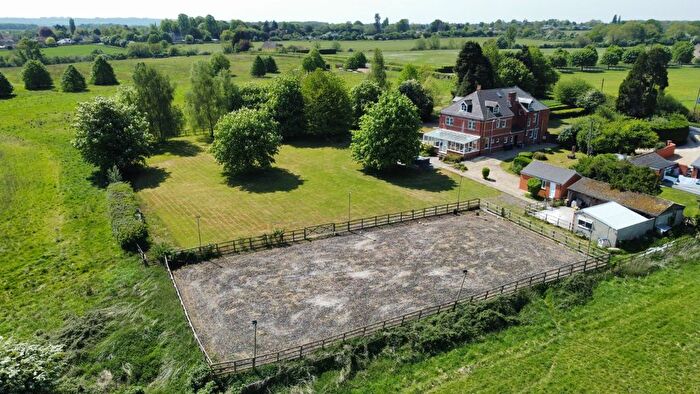 7 Bedroom Detached House For Sale In Purton, Swindon, Wiltshire, SN5