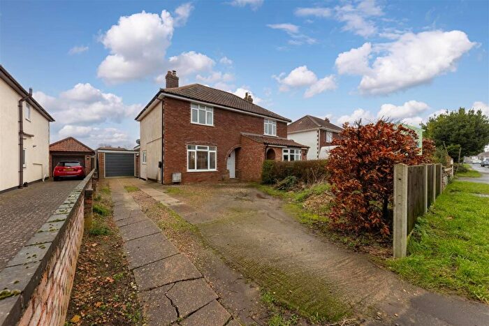 2 Bedroom Semi Detached House For Sale In Cozens-Hardy Road, Sprowston, NR7