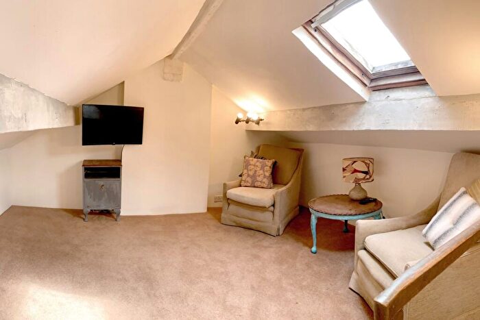 2 Bedroom Detached House For Sale In James Pit Road, Whitehaven, CA28