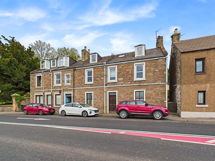 4 Bedroom Maisonette For Sale In Dundee Road, Perth, PH2