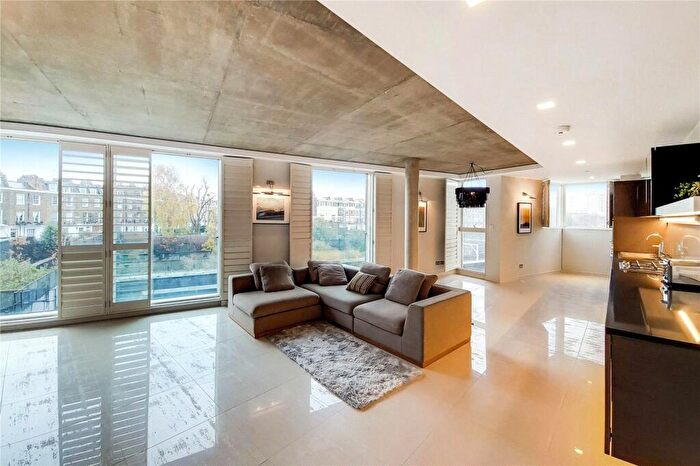 2 Bedroom Flat To Rent In Parkway, Regents Park, NW1