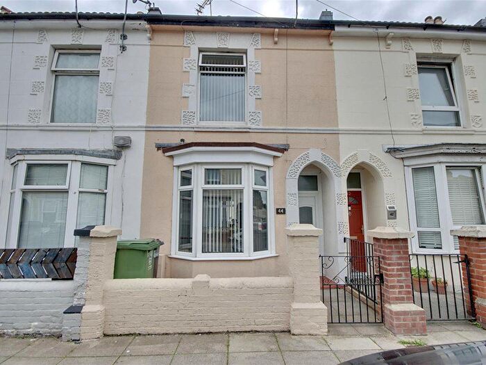 3 Bedroom Terraced House To Rent In Agincourt Road, Portsmouth, PO2