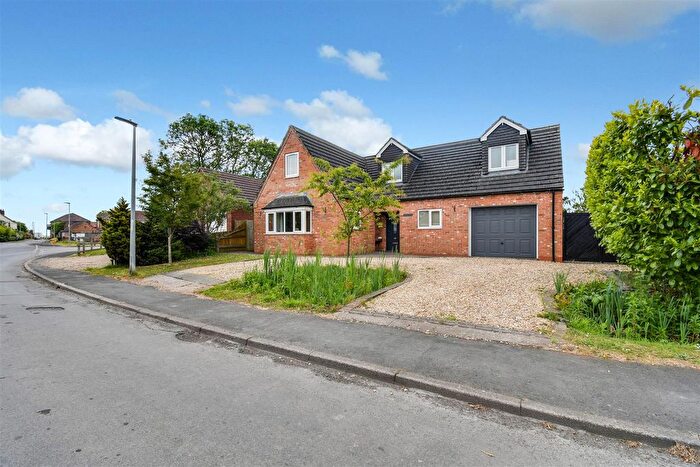 4 Bedroom Detached House For Sale In Church Lane, North Killingholme, Immingham, DN40