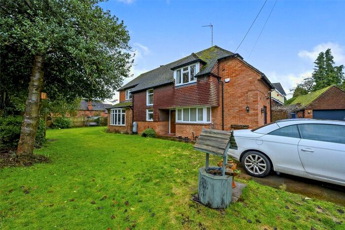 3 Bedroom Detached House For Sale In Main Street, Walton-On-Trent, Swadlincote, Derbyshire, DE12