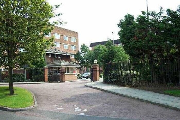 1 Bedroom Property To Rent In Minster Court, Liverpool, L7