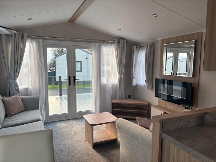2 Bedroom Caravan For Sale In Looe, Cornwall, PL13