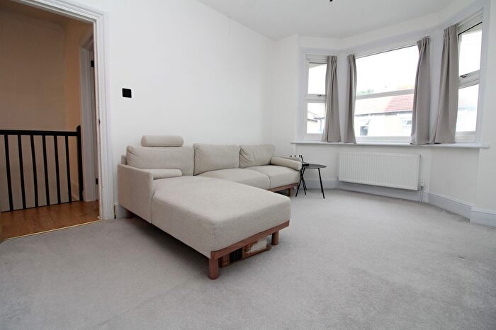 2 Bedroom Terraced House To Rent In Queens Road, Welling, DA16