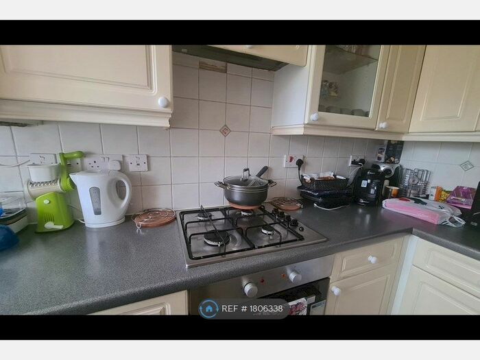 2 Bedroom Terraced House To Rent In Keel Close, Barking, IG11