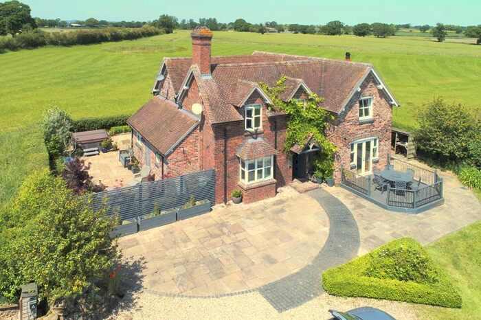 4 Bedroom Detached House For Sale In Aquadale Farm, Crudgington Green, Crudgington, TF6